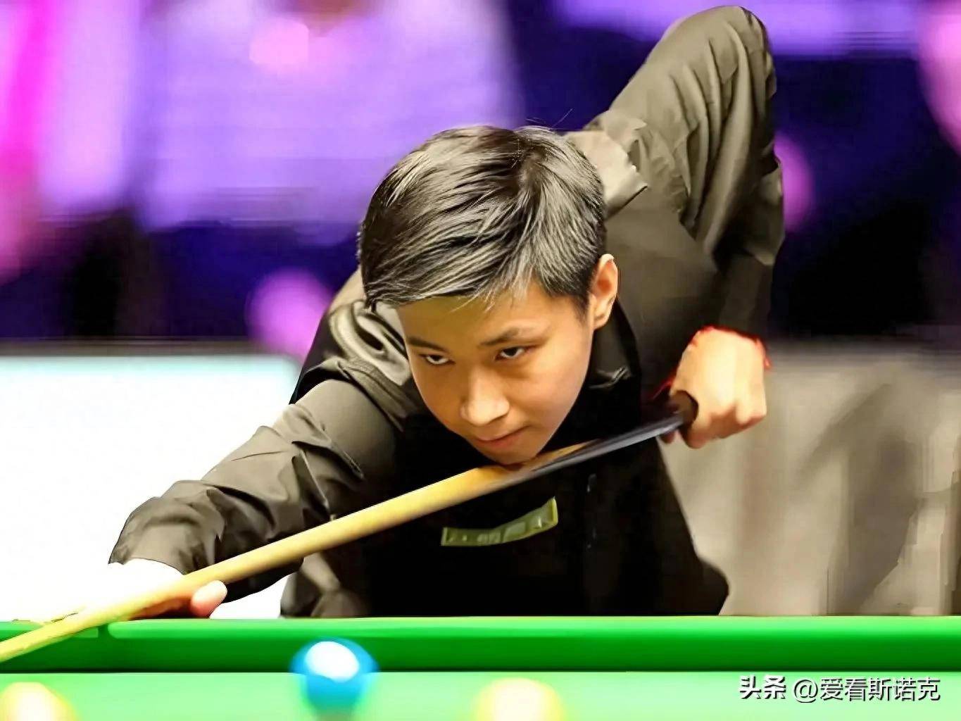 他们通过严 他们通过严