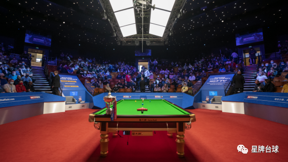 麦克罗伊的 麦克罗伊的