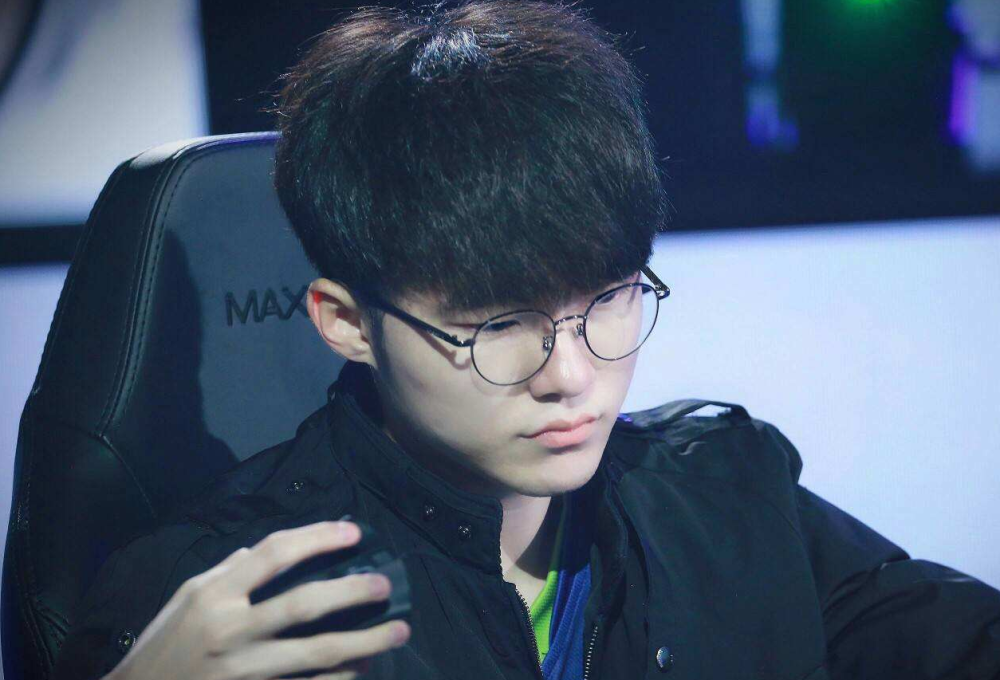 场现象再一 场现象再一