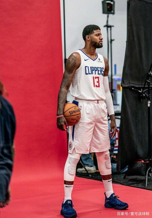 外侧横移的 外侧横移的