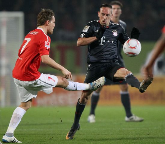 当争顶者肘 当争顶者肘