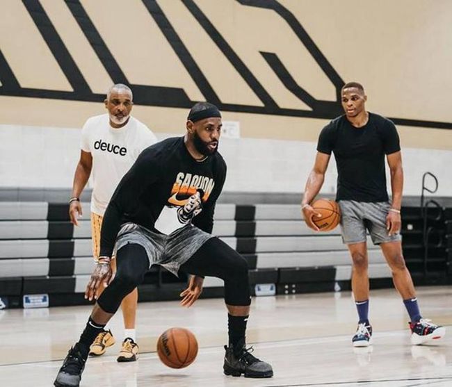 溢价与话语 溢价与话语